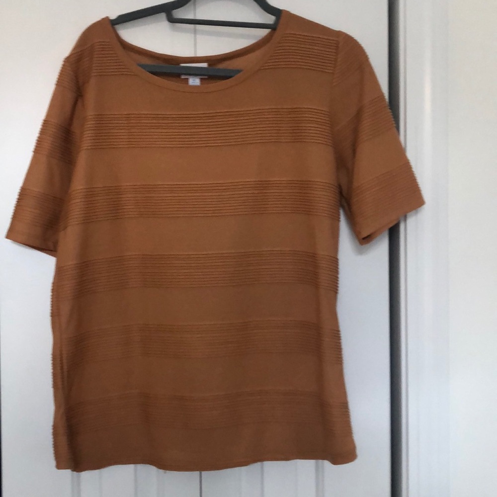 Lula Roe top